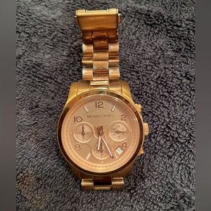 Michael Kors Rose Gold watch